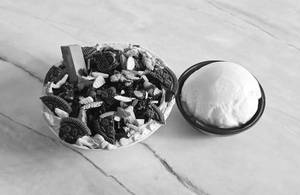Triple Cookie Sundae