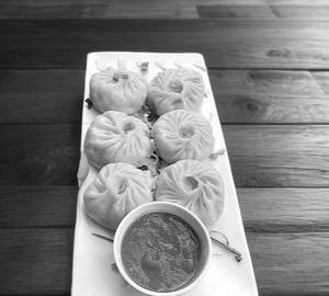 Cheese corn momos steam
