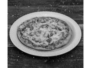 Butter Chicken Pizza