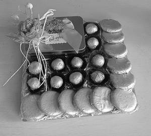 DIWALI FUDGE SHOT BOX