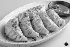 Chicken Momos [Half] 6 Pieces