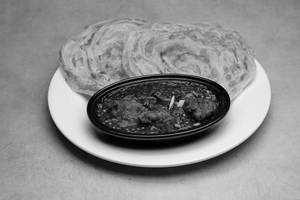 Chilly Chicken With 3 Parotta
