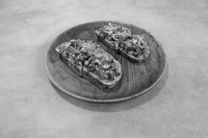 Pesto Bruschetta