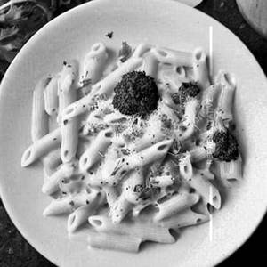 Chicken Cheesy Alfredo Penne Pasta