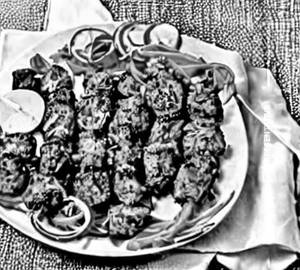 Chicken moti kebab