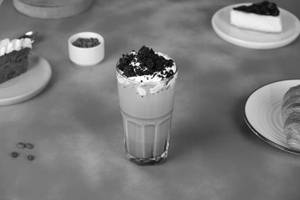 Brownie Crumble Shake