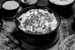 Paneer Methi Malai (500 ML , Serves 1-2)