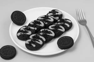 Oreo Crunch Mini Pancakes  [8 Pieces]