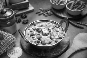 Matar Paneer