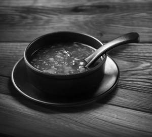 Veg hot and sour soup