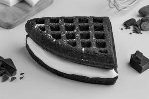 Dark & White Indulgence Waffle