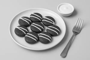 Red Velvet Cream Cheese Mini Pancakes [8 Pieces]
