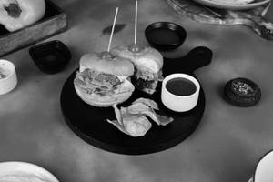Veg Chica Bonita Burger