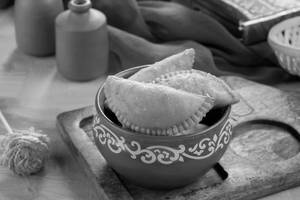 Gujiya [250 grams]