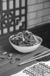 Street-style Chow Mein