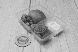 1 Pcs Khasta Alloo + Jalebi 50g. + Dahi 50g. Box