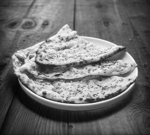Garlic butter naan