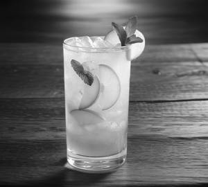 Green apple mojito