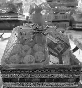 Hamper (4 Items)