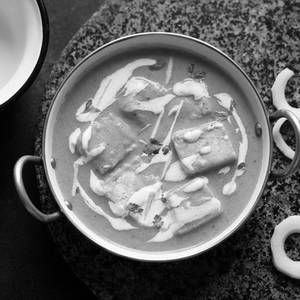 Paneer butter masala [main course]