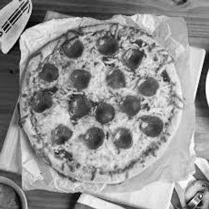 Spicy Paneer Pizza