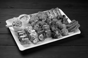 raghusiya mix platter