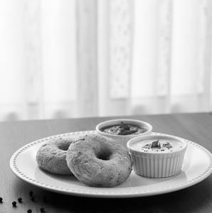 Vada (2 Pieces)           
