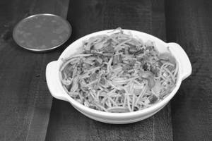 Veg Hakka Noodles