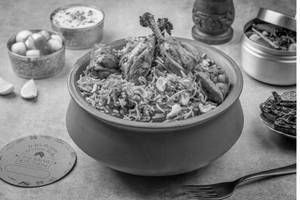 Chicken Matki Biryani With Bone