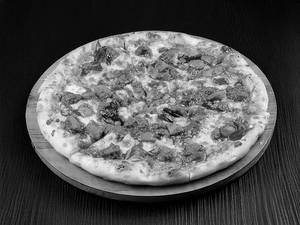 Ghee Roast Chicken Pizza (9 Inches)