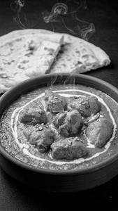 Veg Kofta With 5 Tawa Roti