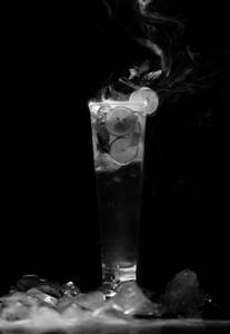 Blue curacao mojito