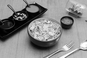 Hakka Style Noodles Prawn