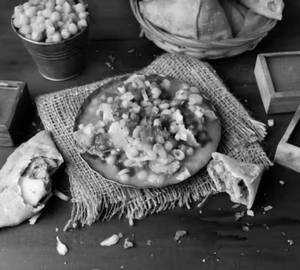 Ragda Samosa Chaat