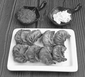 Chicken Fried Momos - 12 pieces