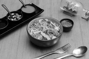 Schezwan Noodles Chicken