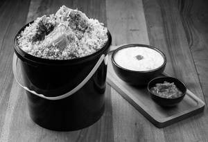 Bucket Thalassery Chicken Biryani - 4 Kg