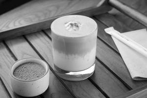 Green Vanilla Cream Matcha Latte