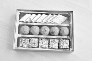 Hampers(500gm)                                      