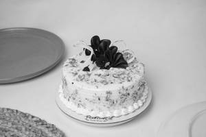 Pista Rabdi Cake [500 Gm]