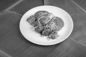 Chicken Salna Idly