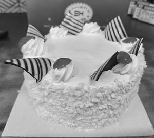 White Forest Cake