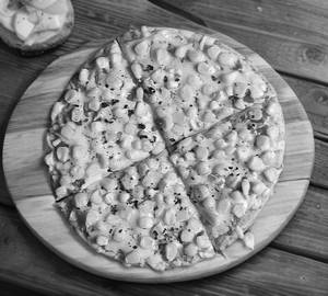 Sweet corn pizza