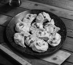 Cheese momos