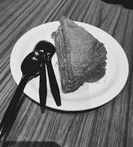 Rassuian Honey Cake