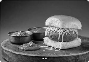 Classic Grilled Vada Pav