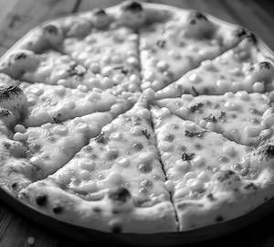 Corn n cheese pizza