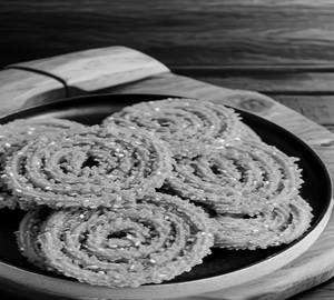 CHAKLI 500 GRAMS