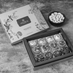 Assorted Dry Fruit Sweet 12 Pcs Box