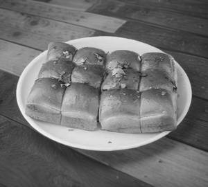Garam Pav Packet (12 Pcs)